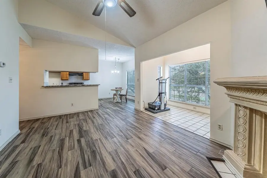 4101 Esters Road #110, Irving, TX 75038