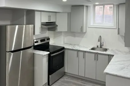 16 Wilsongary CIR #Bsmt, Ajax, ON L1T 0G7