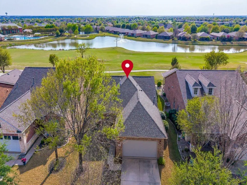 831 Burnswick Isles Way, Frisco, TX 75036