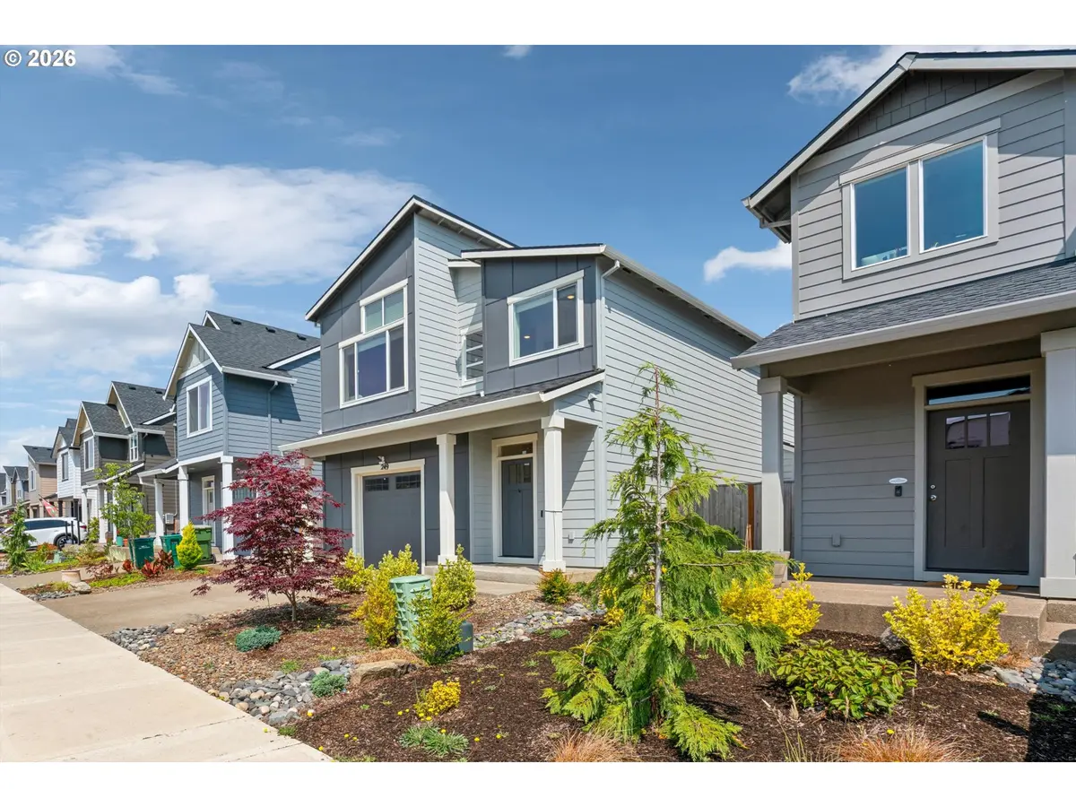 249 E BARBARAS WAY, Newberg, OR 97132