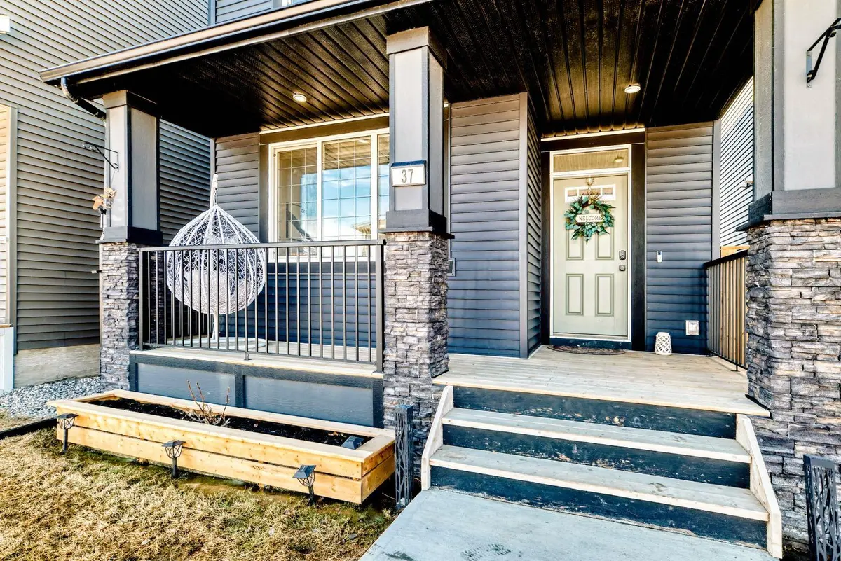 37 Legacy Glen PT SE, Calgary, AB T2X 4T2