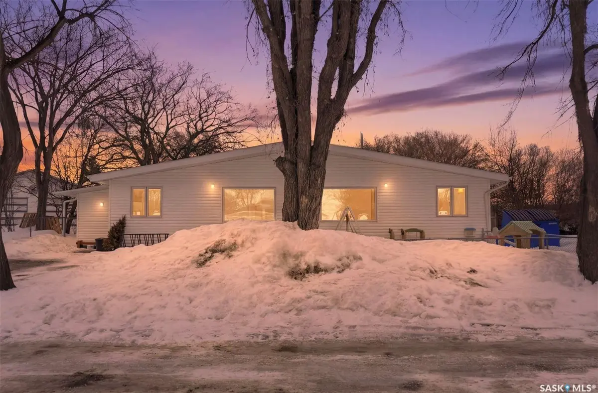 33 Antrim STREET, Lanigan, SK S0K 2M0