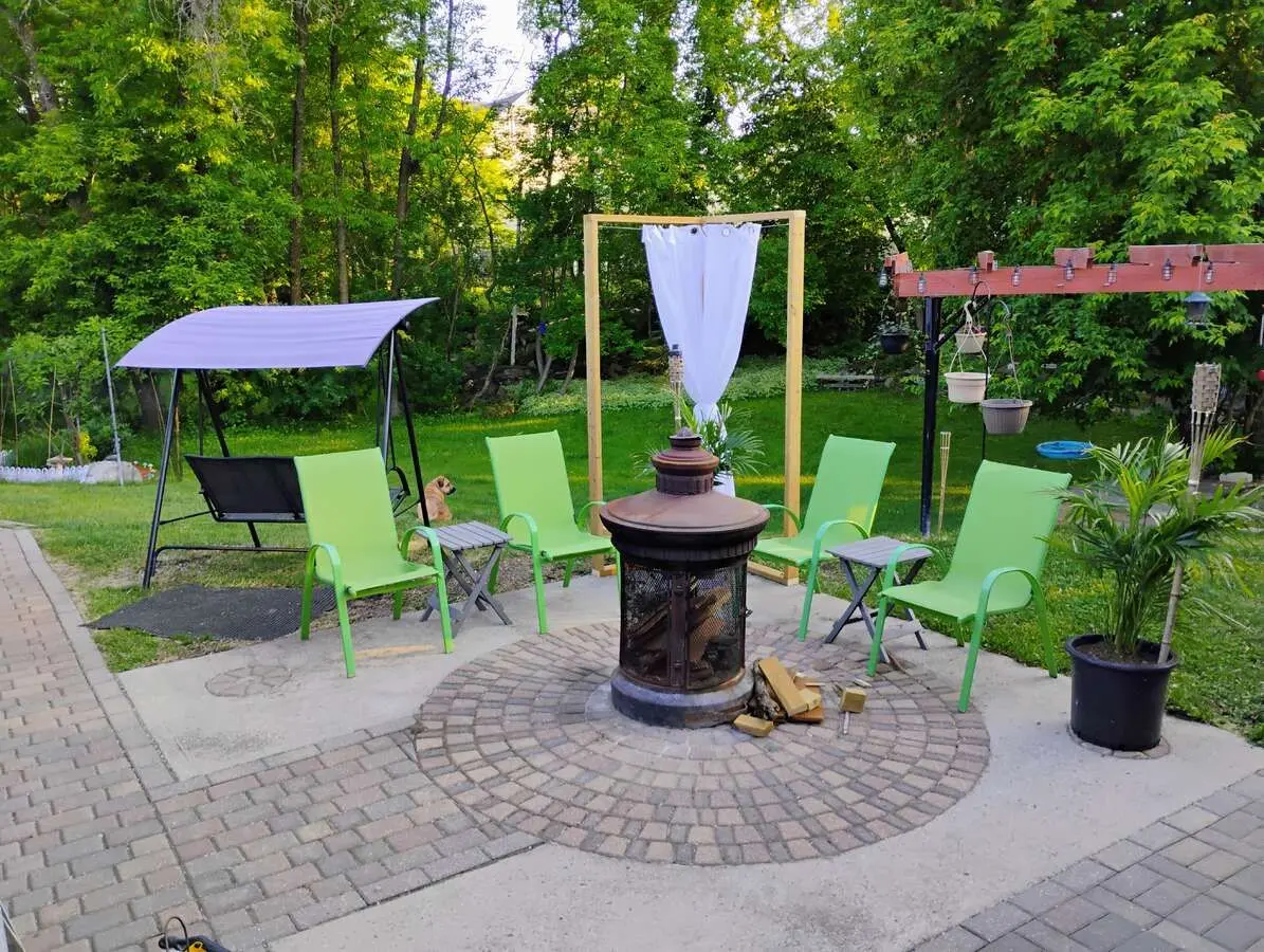 516 Bay ST, Kenora, ON P0X 1C0