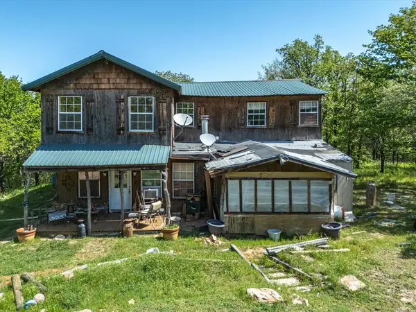 900 Old Spring Road, Montague, TX 76251