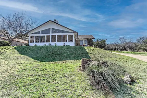 507 Mountain Drive, Horseshoe Bay, TX 78657