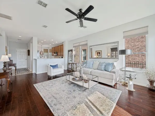 831 Burnswick Isles Way, Frisco, TX 75036