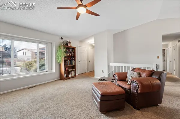 8515 Stratus DR, Colorado Springs, CO 80920