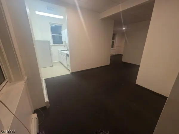 817 Ringwood Ave #8, Pompton Lakes Boro, NJ 07442