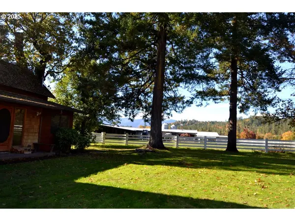 6181 LOWER RIVER RD, Grants Pass, OR 97526