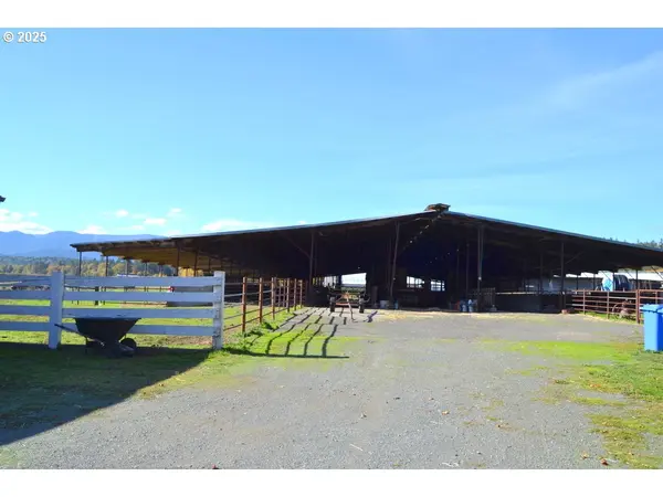 6181 LOWER RIVER RD, Grants Pass, OR 97526