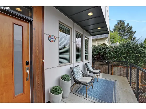 3121 SE 6TH AVE, Portland, OR 97202