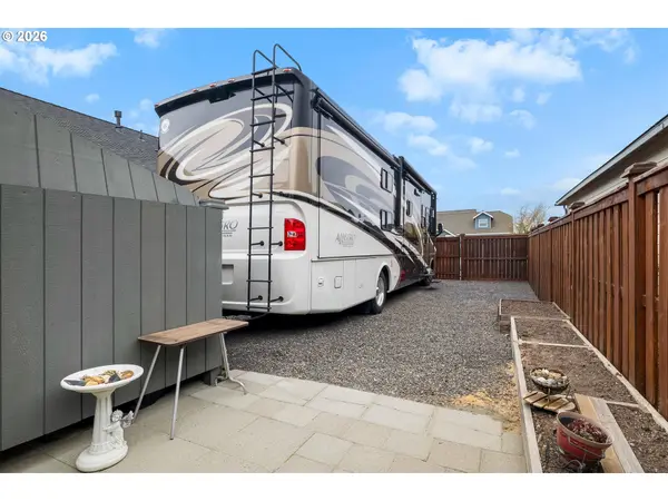 442 SE PIONEER DR, Prineville, OR 97754