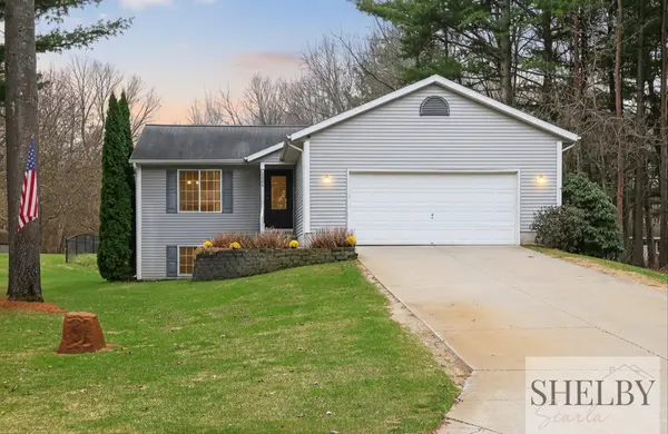 12294 Holmden DR NE, Oakfield Twp, MI 49341