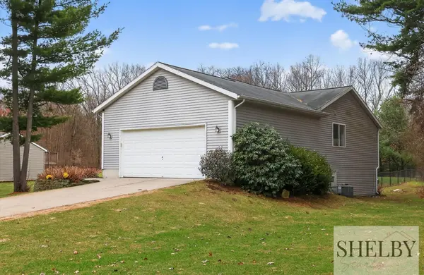 12294 Holmden DR NE, Oakfield Twp, MI 49341