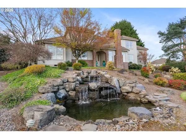 11830 SE EASTBOURNE LN, Happy Valley, OR 97086