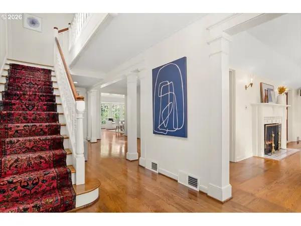 4317 SW BERNARD DR, Portland, OR 97239