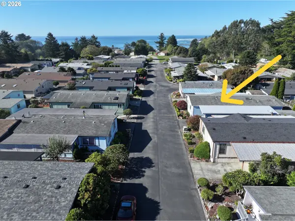 16063 DRIFTWOOD LN #14, Brookings, OR 97415