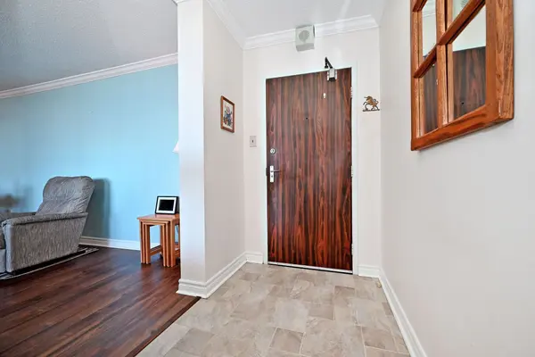 44 Falby CT #609, Ajax, ON L1S 3L1