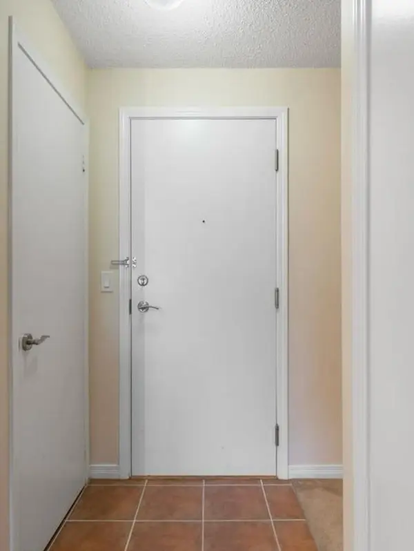 3650 Kingston RD #512, Toronto E08, ON M1M 3X9