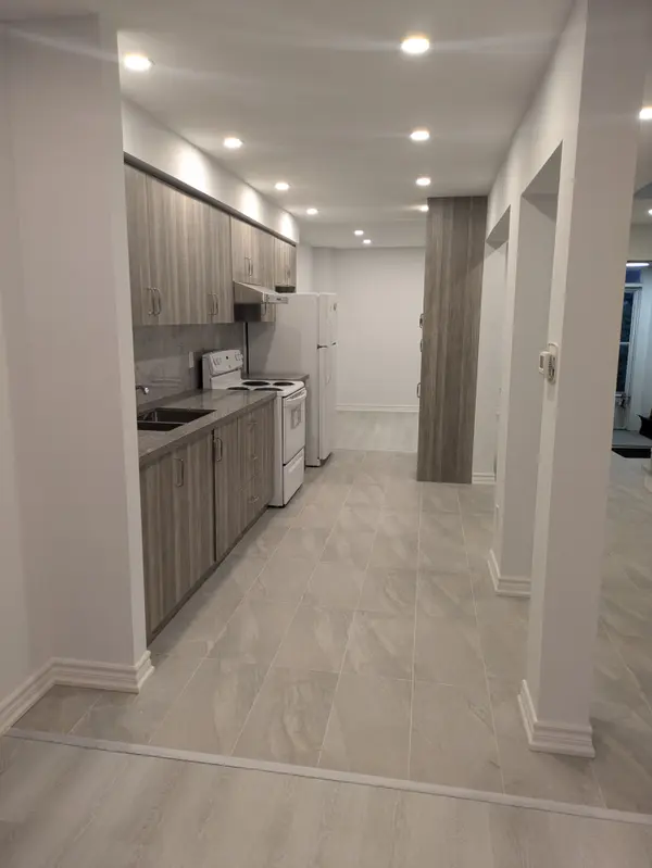 58 Danilack CT, Toronto E07, ON M1V 4L4