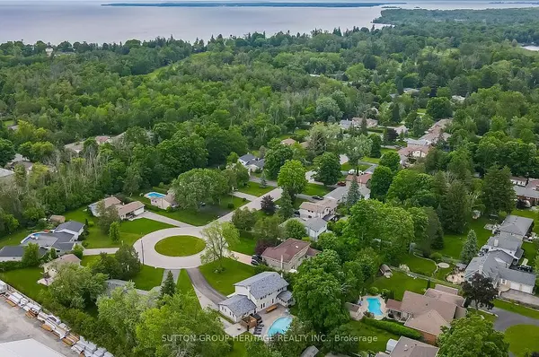 3 Northwood RD, Georgina, ON L0E 1R0