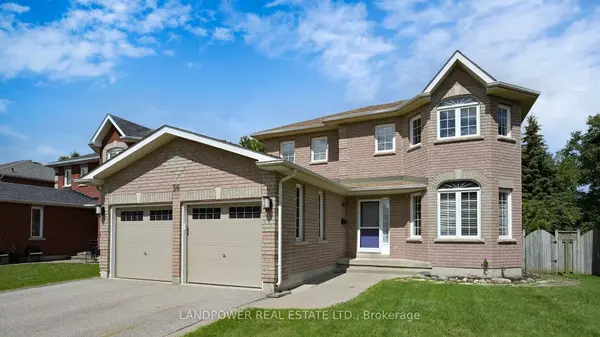 36 Amberview DR, Georgina, ON L4P 3X8
