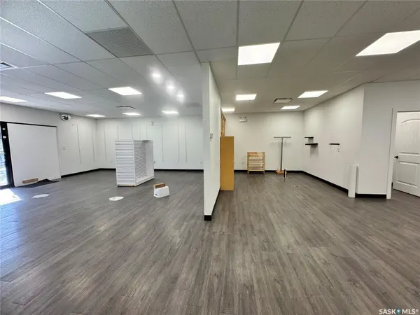 708 Victoria AVENUE #A, Regina, SK S4N 0R3