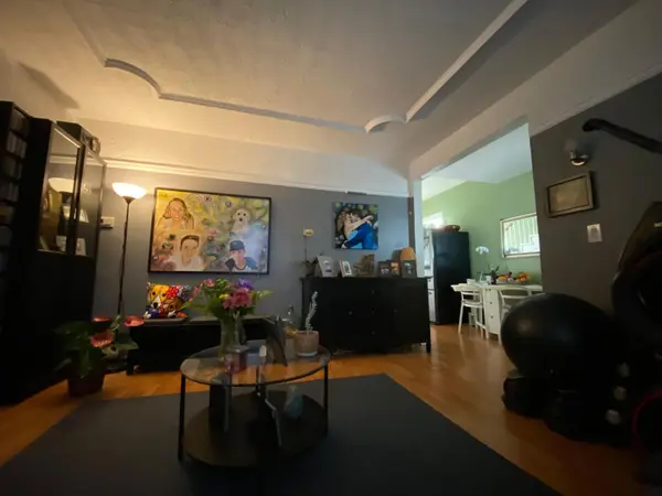 172 Eileen AVE, Toronto W03, ON M6N 1W1