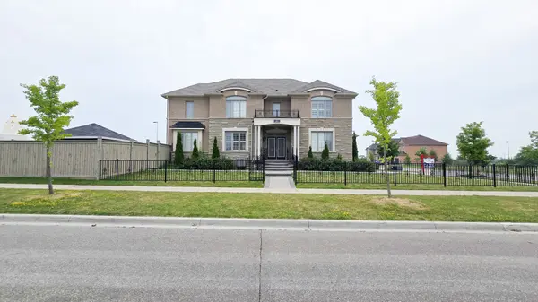 2 Buchanan CRES, Brampton, ON L6X 0Z3