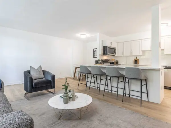 240 Markland DR #408, Toronto W08, ON M9C 1R3