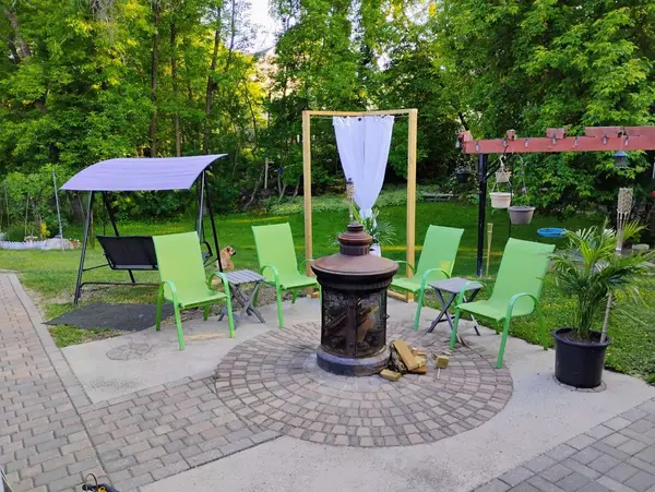 516 Bay ST, Kenora, ON P0X 1C0