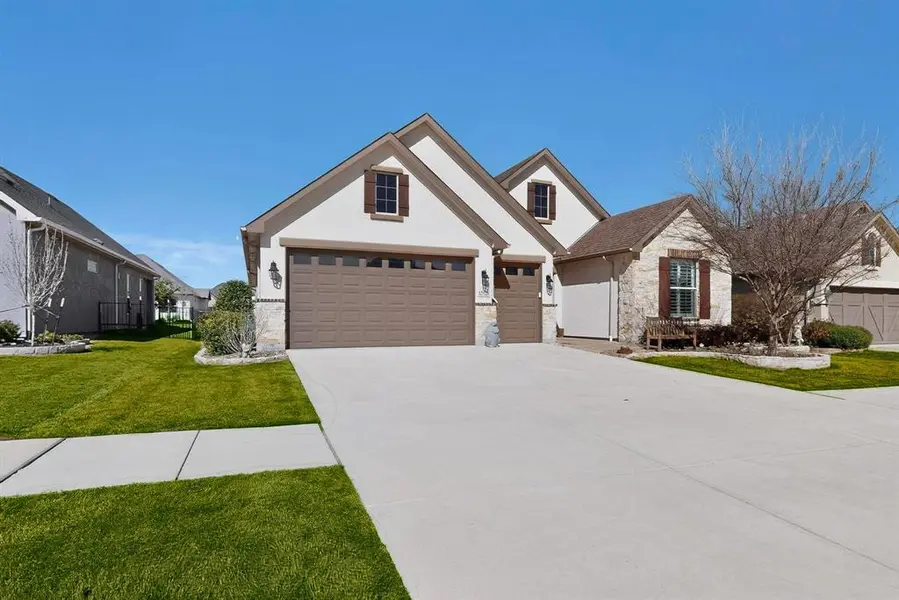 12520 Pepperidge Avenue, Denton, TX 76207