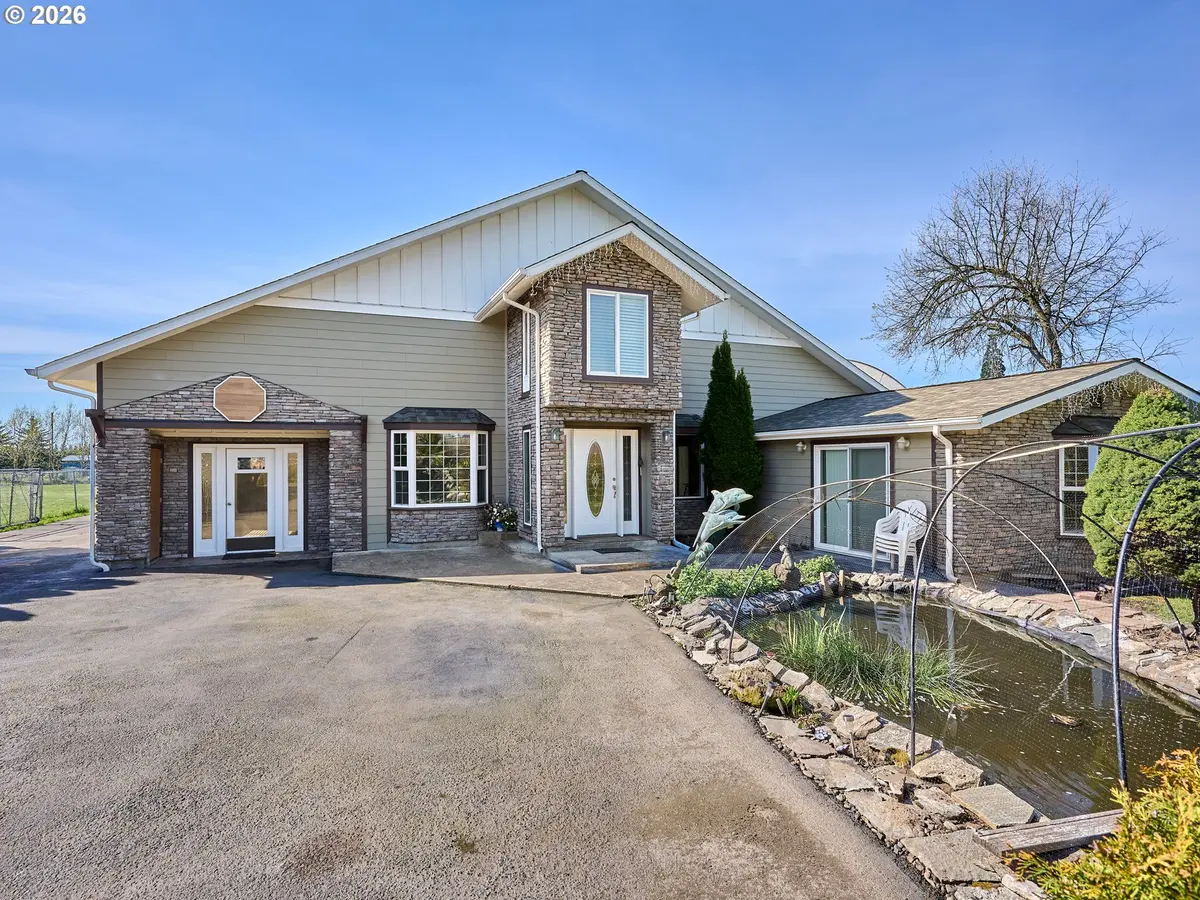 1640 E LINCOLN RD, Woodburn, OR 97071