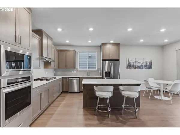 2716 S 8TH WAY, Ridgefield, WA 98642