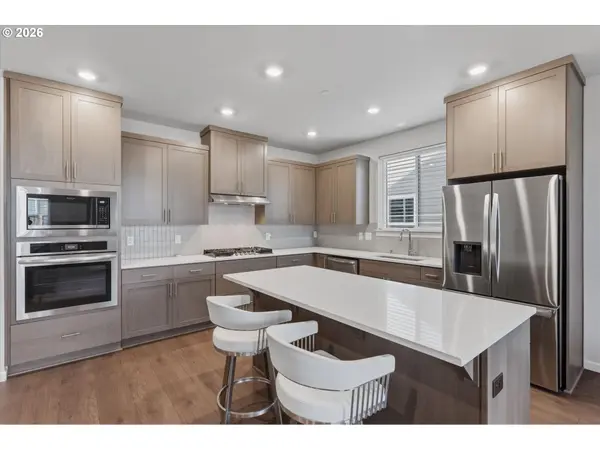 2716 S 8TH WAY, Ridgefield, WA 98642