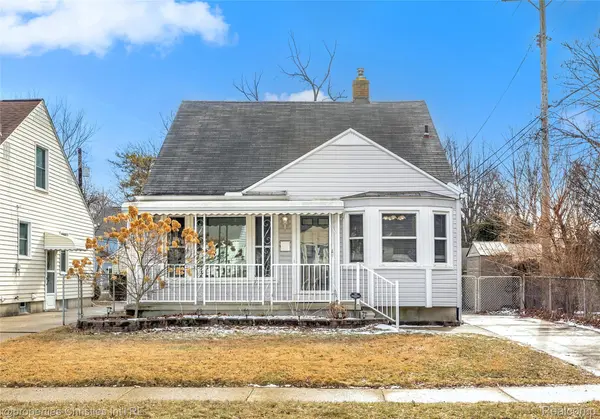 114 E Webster RD, Royal Oak, MI 48073