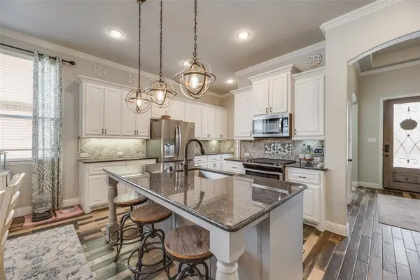 1207 Rendyn Street, Anna, TX 75409