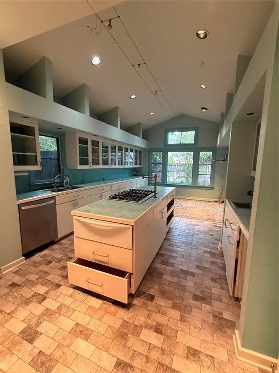 3918A Bowser Ave, Dallas, TX 75219