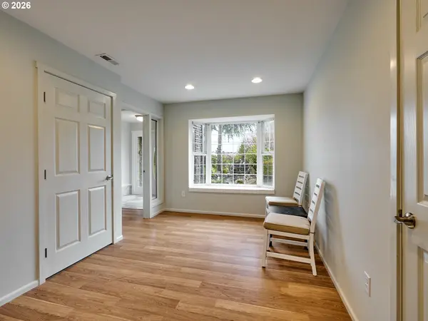 1640 E LINCOLN RD, Woodburn, OR 97071