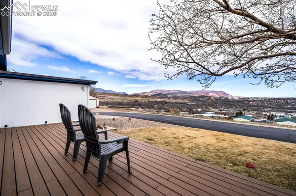 65 Pendelton CIR, Colorado Springs, CO 80904