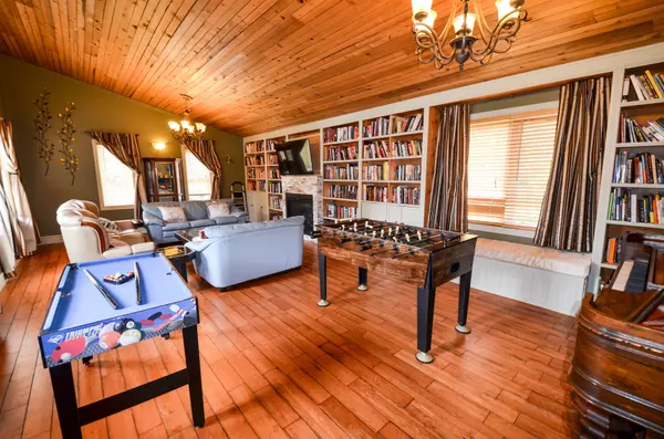 49 WINFIELD DR, Tay, ON L0K 2A0