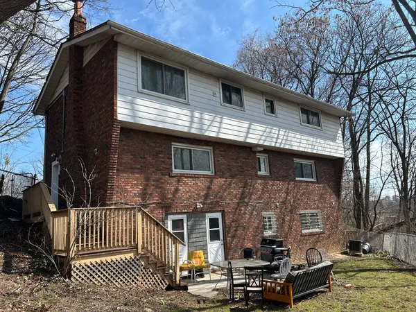 195 Cline AVE S, Hamilton, ON L8S 1W5