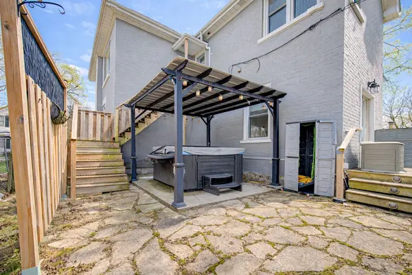 18 Kay ST, Cambridge, ON N1S 2T6