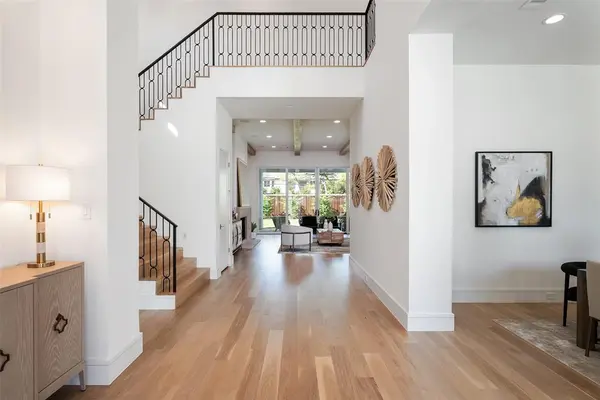 4539 Bobbitt Drive, Dallas, TX 75229