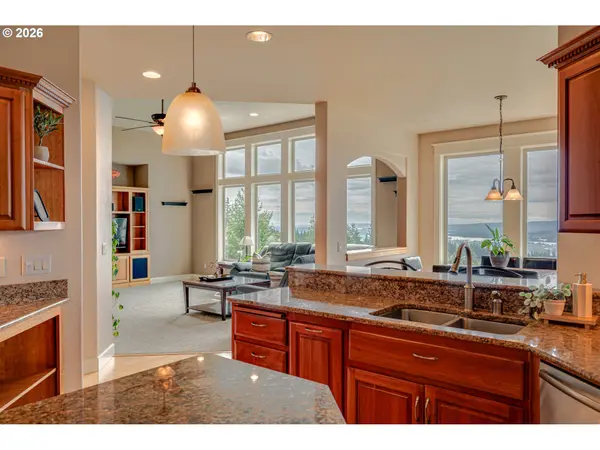 178 DISCOVERY DR, Kalama, WA 98625