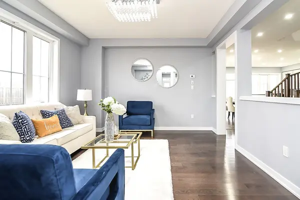 206 Crafter CRES, Hamilton, ON L8J 0J1