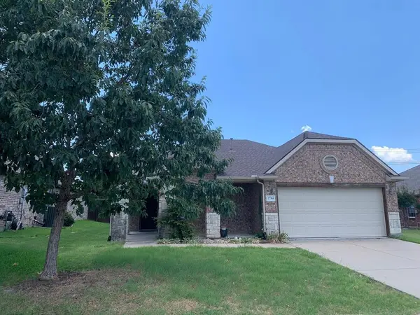 2784 N Sunlight Drive, Little Elm, TX 75068