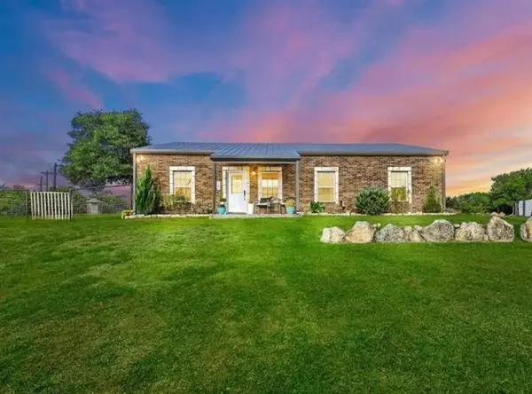 125 Odel Drive, Weatherford, TX 76085