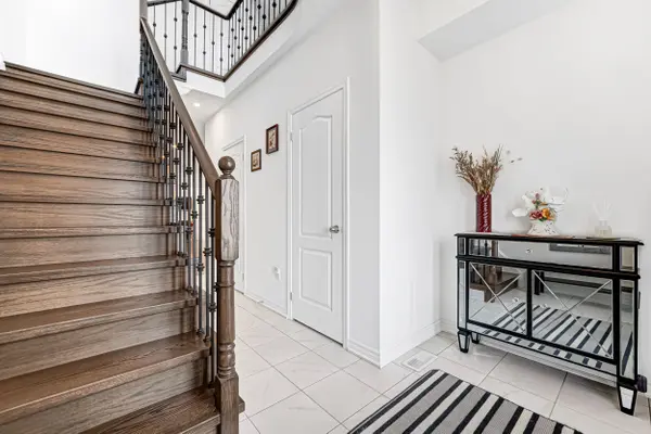 1780 William Lott DR, Oshawa, ON L1K 0X8