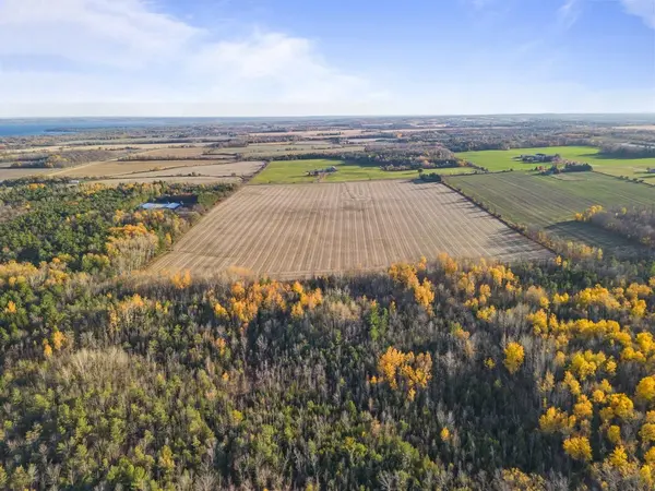 1703 Innisfil Beach RD, Innisfil, ON L9S 4B3